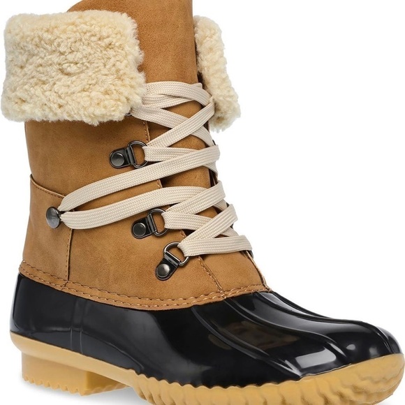 Dv by Dolce Vita Navy Faux Fur Duck Boot - Sizes Vary - Picture 8 of 8